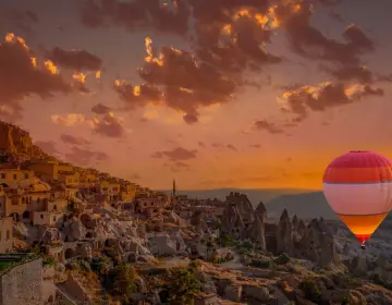 Panorama del Castillo de Uchisar en el Tour Rojo de Cappadocia