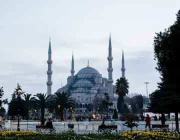 Istanbul Old City tour with mosques palaces and bazaars