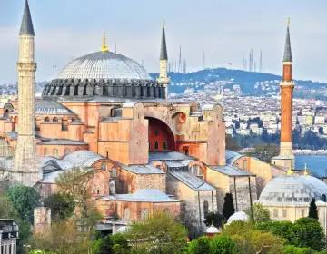 Sultanahmet heritage walk on the Istanbul Old City tour