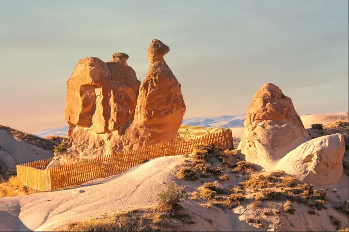 Formazioni rocciose di Devrent Imagination Valley nel Tour Rosso della Cappadocia
