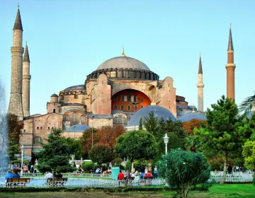 Istanbul Old City tour with Sultanahmet heritage walk