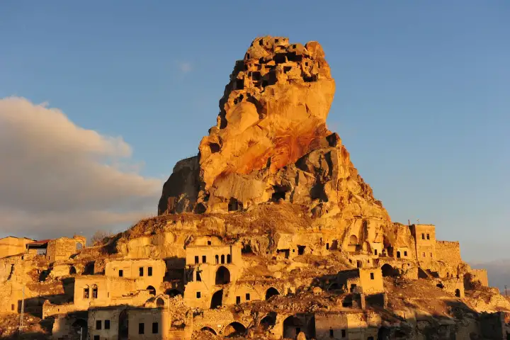 Belvedere del Castello di Ortahisar nel Tour Giallo della Cappadocia