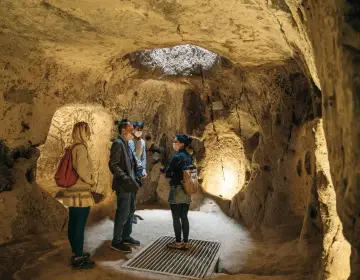 Tunnel della Underground City nel Tour Giallo della Cappadocia